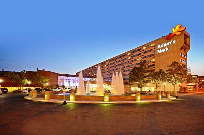 Ramada By Wyndham Buffalo Downtown Eksteriør billede